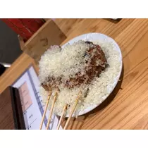 皐月 いおり