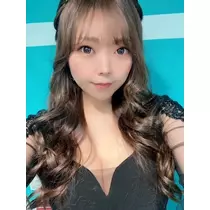 夏樹 あや