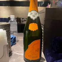 えり