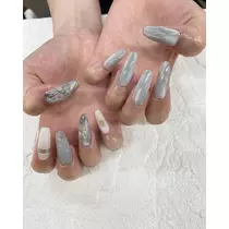 金鑚 明奈