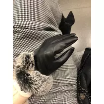 華