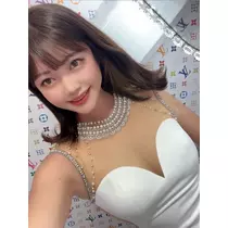 妃 えりな