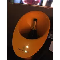 白石 愛莉