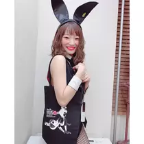 平山愛美副社長