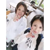 あや