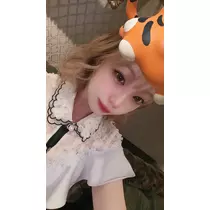 小川 真央