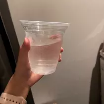 小川 真央
