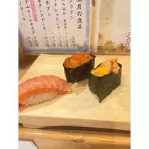 天乃 りさ