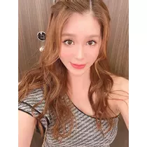 黒輝 りさ