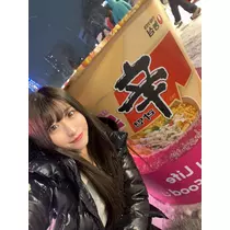 天乃 りさ
