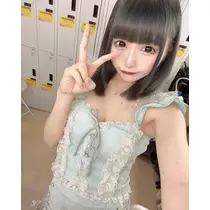 雛鶴 めい