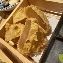 もも