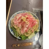 にの