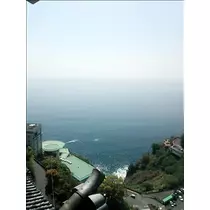 愛羽 仁美