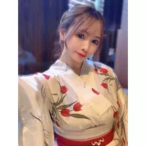 葉月 りほ