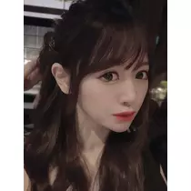 葉月 りほ