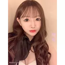 葉月 りほ