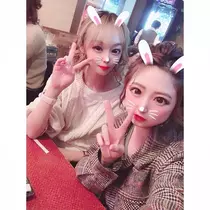 小川 真央