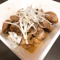 愛羽 仁美