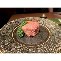 足立 はな