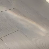 黒川 すみれ