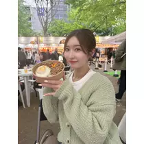 美波 あいか