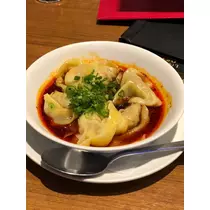 華