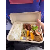 もも