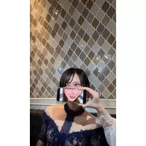 葉月 花歩