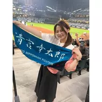 足立 はな