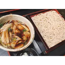 愛羽 仁美