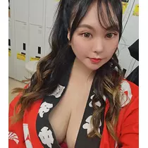 桃 かんな