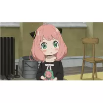 エミ （スタッフ）