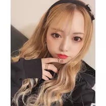 月乃 しゅうか