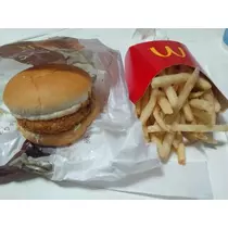愛羽 仁美