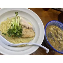 せりな