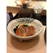 華