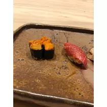 華