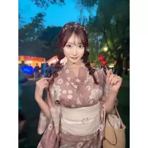 美波 ななみ
