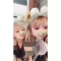 小川 真央