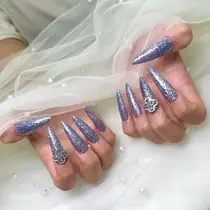 芹奈