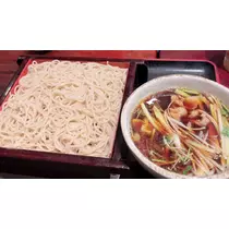 愛羽 仁美