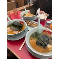 ティラノまな