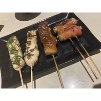 あや