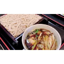 愛羽 仁美