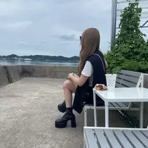 金鑚 明奈