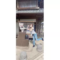 愛羽 仁美