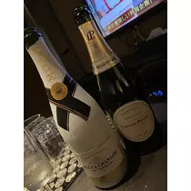 白石 愛莉