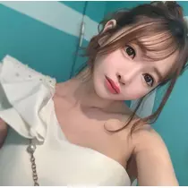葉月 りほ
