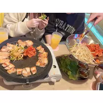 小鳥遊 もか